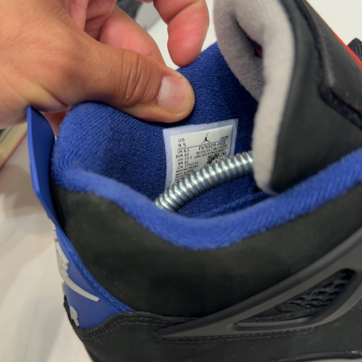 Jordan 4 Retro Rare Air (White Lettering) - Image 6