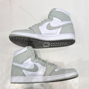 Jordan 1 Retro High OG Seafoam (Women's) Size 11W (VNDS Pre-Owned) - Image 3