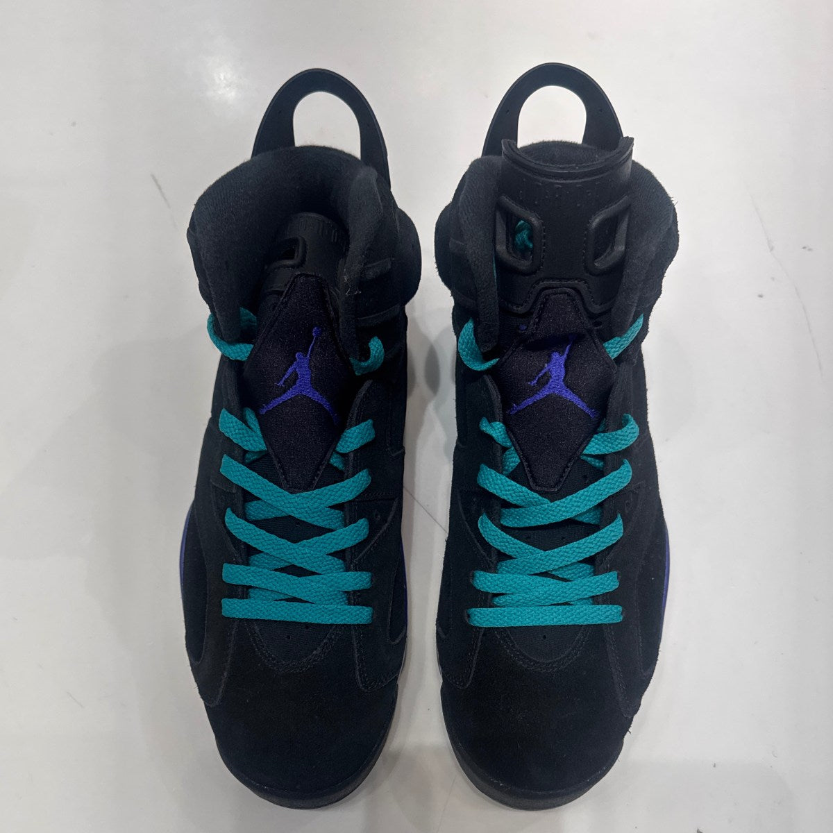 Jordan 6 Retro Aqua Size 11 (Lightly Worn Pre-Owned) - Image 4