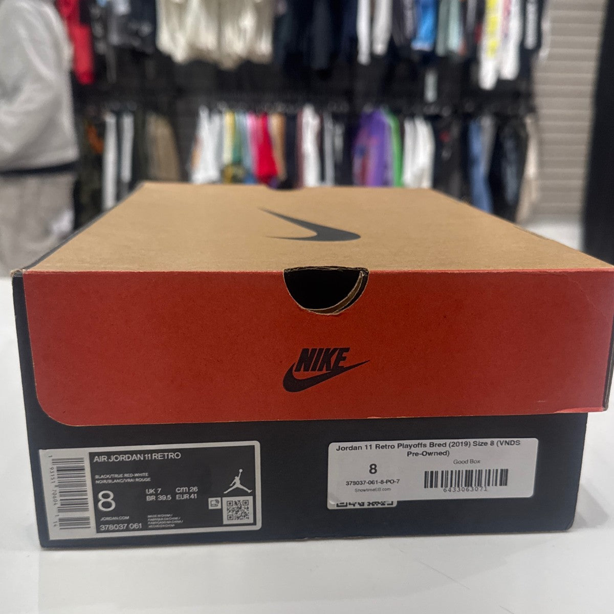 Jordan 11 Retro Playoffs Bred (2019) Size 8 (VNDS Pre-Owned) - Image 8