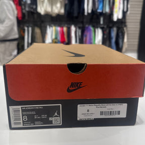 Jordan 11 Retro Playoffs Bred (2019) Size 8 (VNDS Pre-Owned) - Image 8