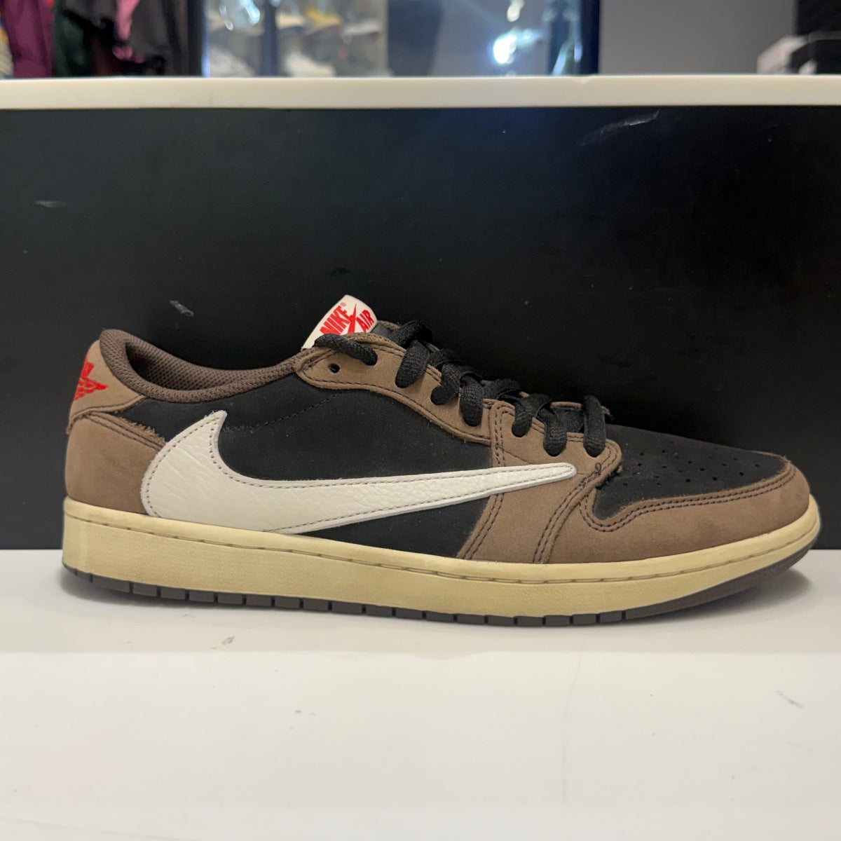 Jordan 1 Retro Low OG SP Travis Scott Mocha Size 9.5 (Heavily Worn Pre-Owned) - Image 1