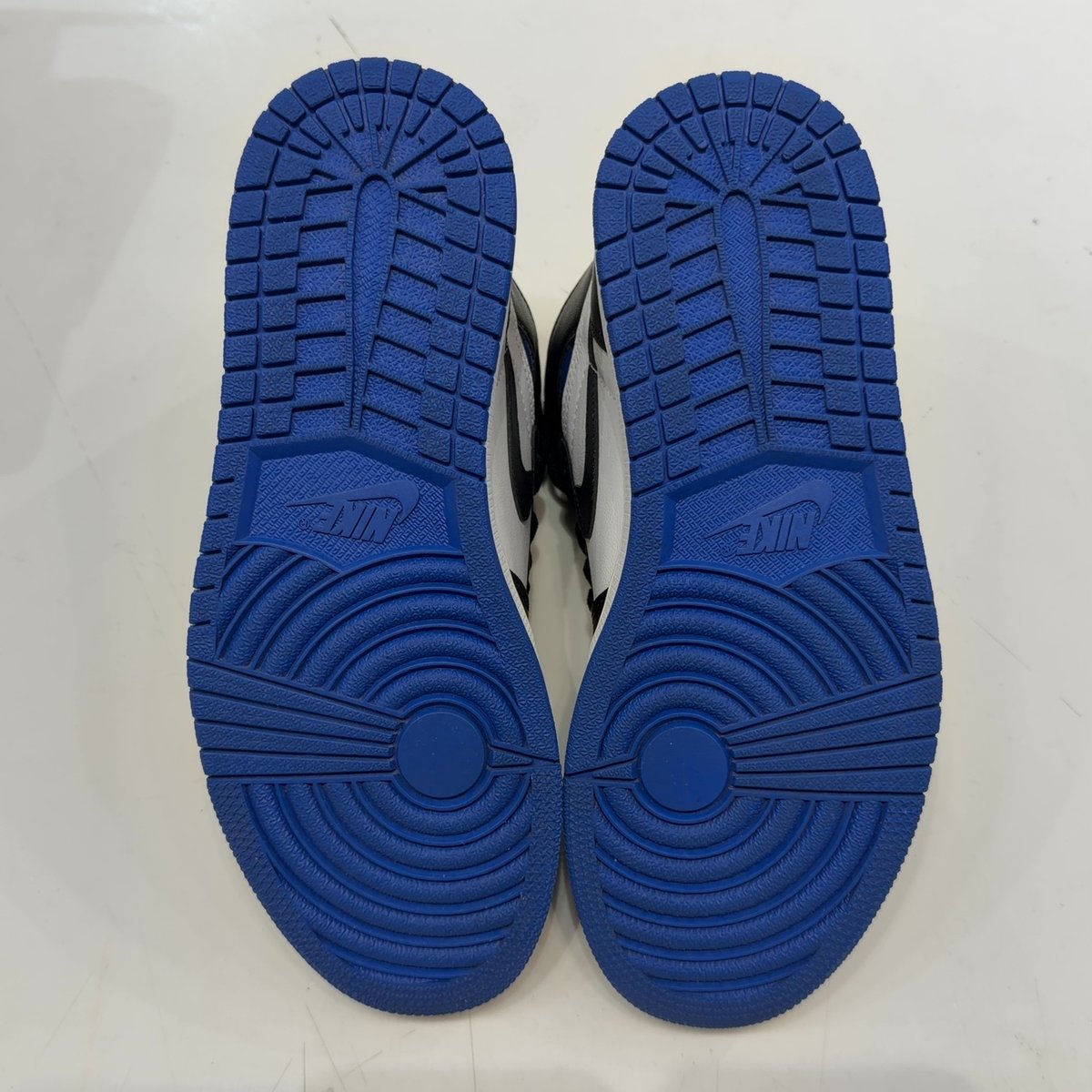 Jordan 1 Retro High Royal Toe Size 8 (VNDS Pre-Owned) - aux
