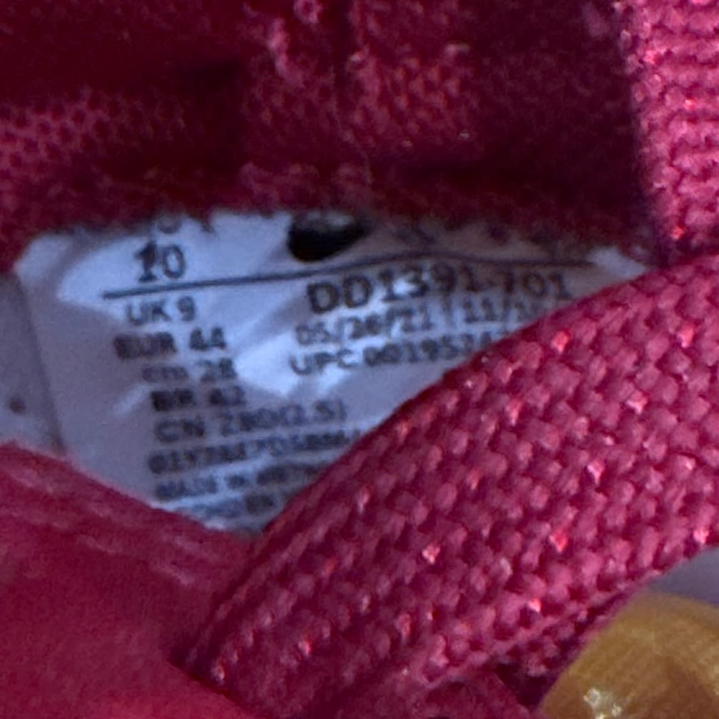 Nike Dunk Low Midas Gold Size 10 (Lightly Worn Pre-Owned) - Image 6