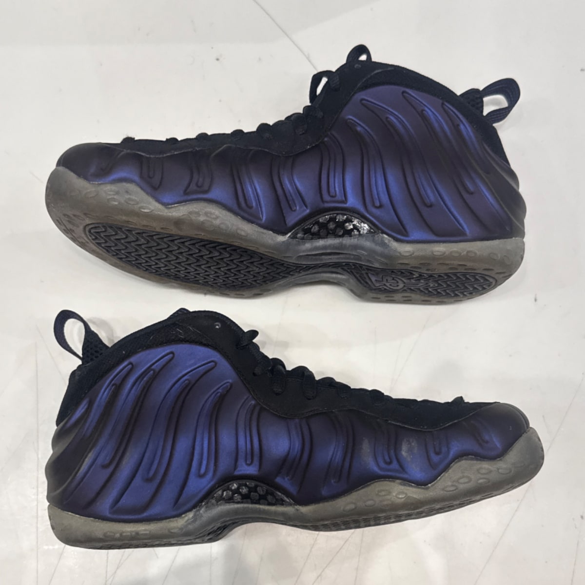 Nike Air Foamposite One Eggplant (2017) Size 9 (Heavily Worn Pre-Owned) - Image 3