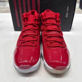 Jordan 11 Retro Win Like 96 Size 10 (Lightly Worn Pre-Owned) - Image 4