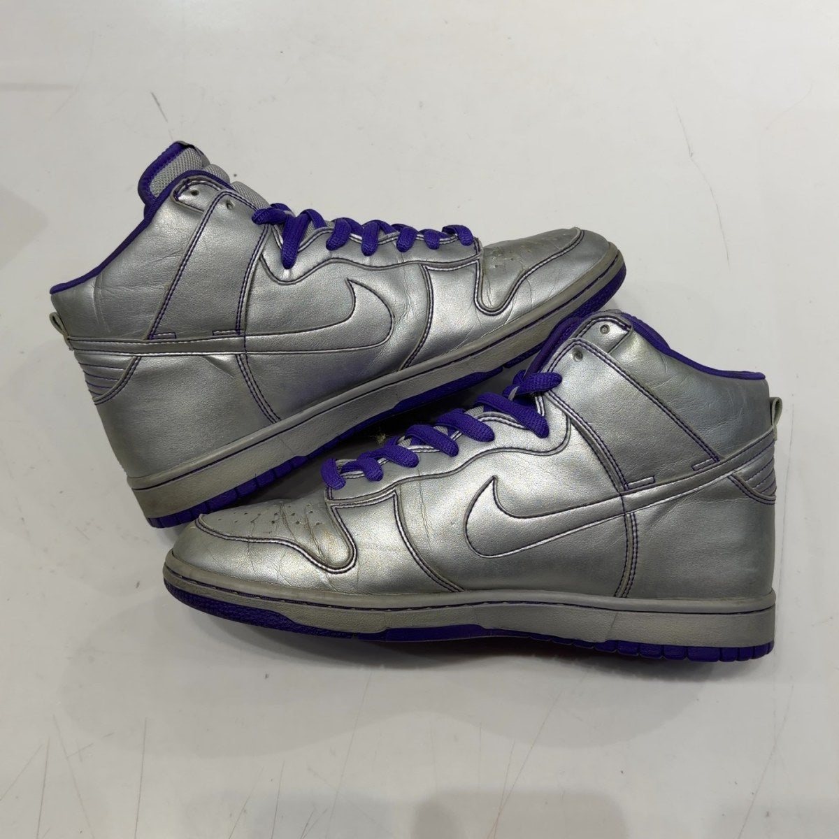 Nike SB Dunk High Dinosaur Jr. - Image 4