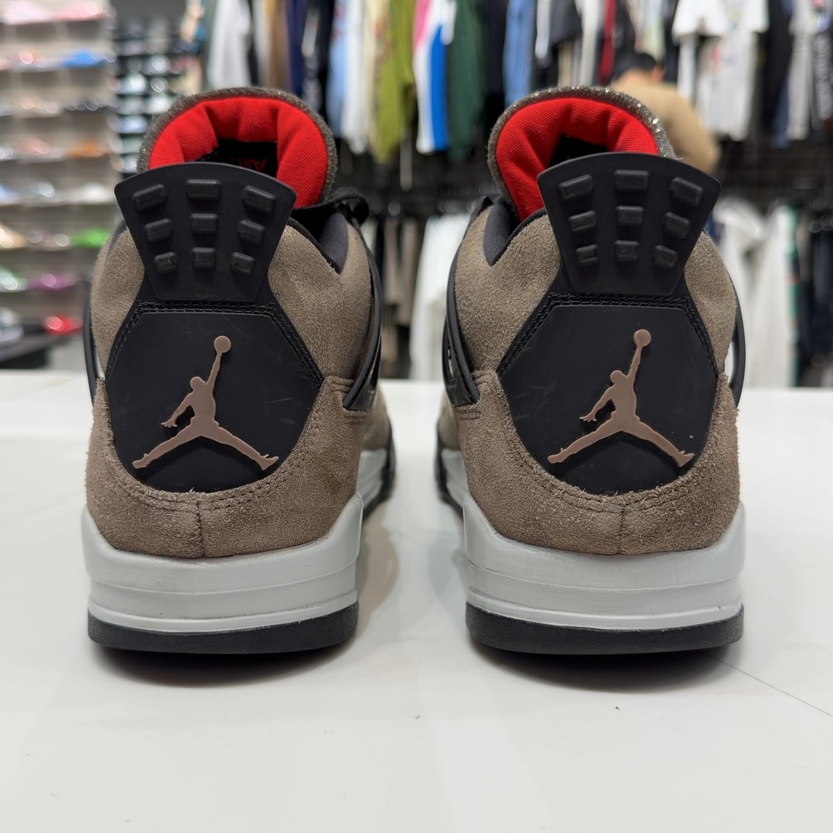 Jordan 4 Retro Taupe Haze Size 10 (Moderately Worn Pre-Owned) - aux