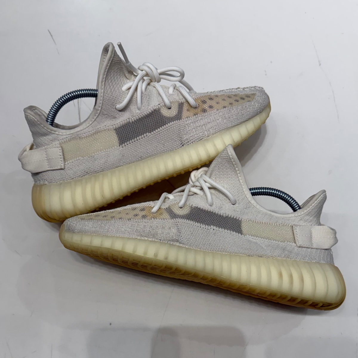adidas Yeezy Boost 350 V2 Bone Size 8.5 (Moderately Worn Pre-Owned) - Image 2