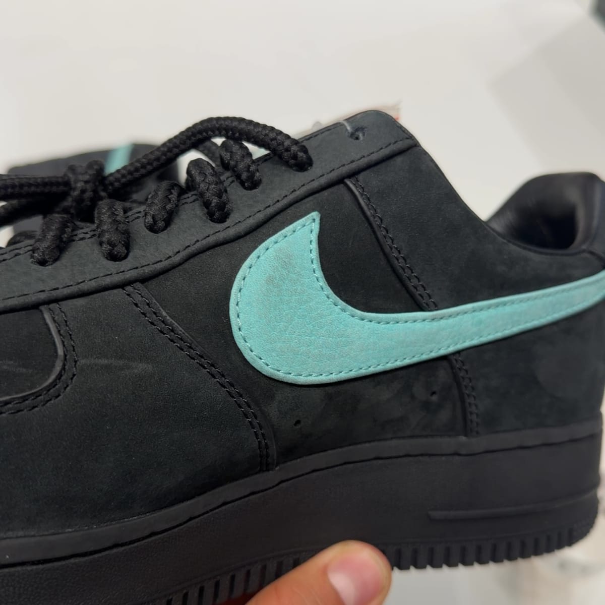 Nike Air Force 1 Low Tiffany & Co. 1837 Size 11 (New) - tag
