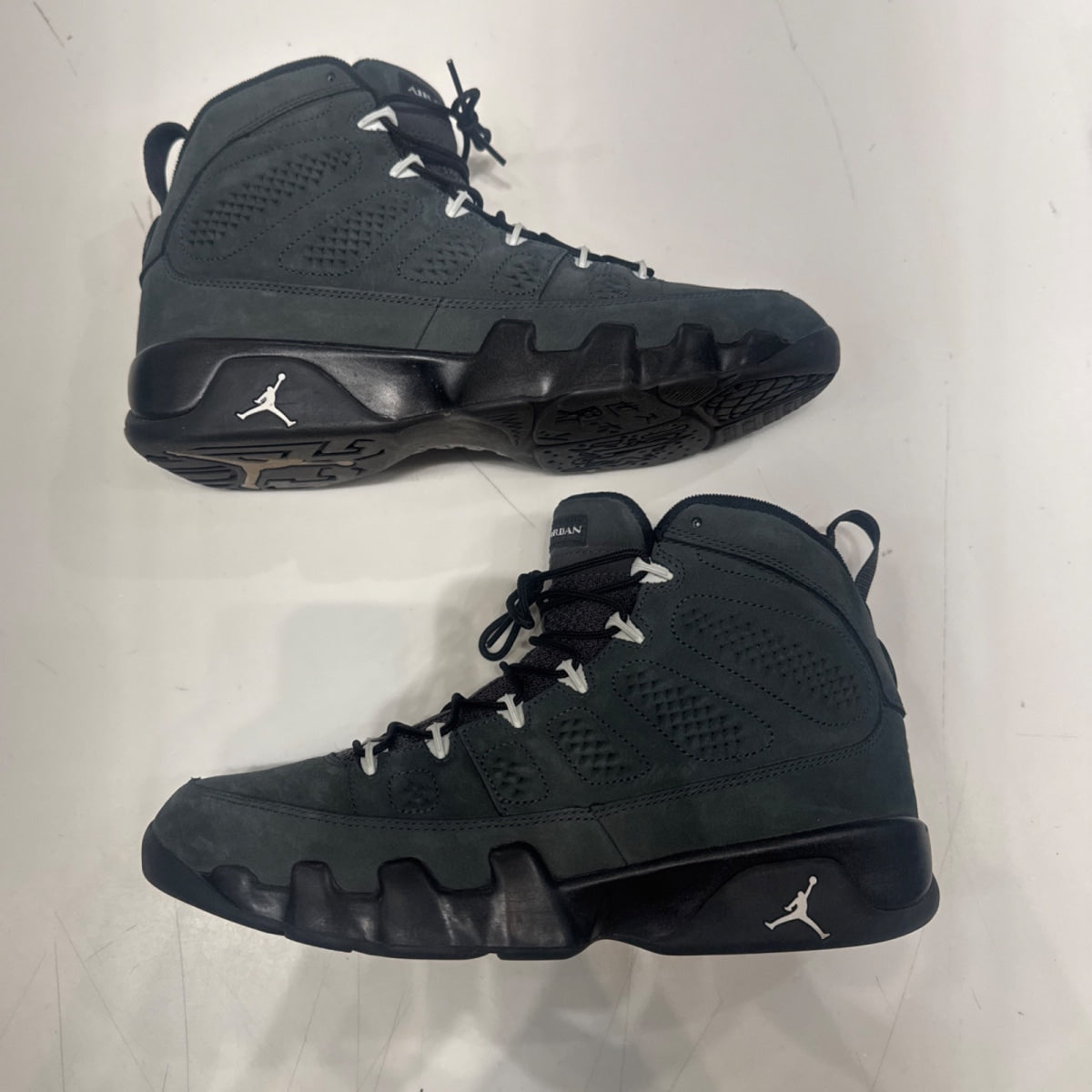 Jordan 9 Retro Anthracite - Image 2