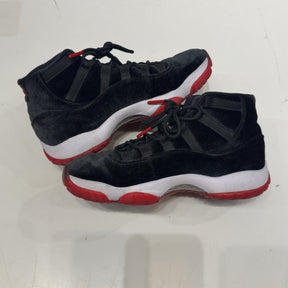 Jordan 11 Retro Bred Velvet (Women's) - Image 3