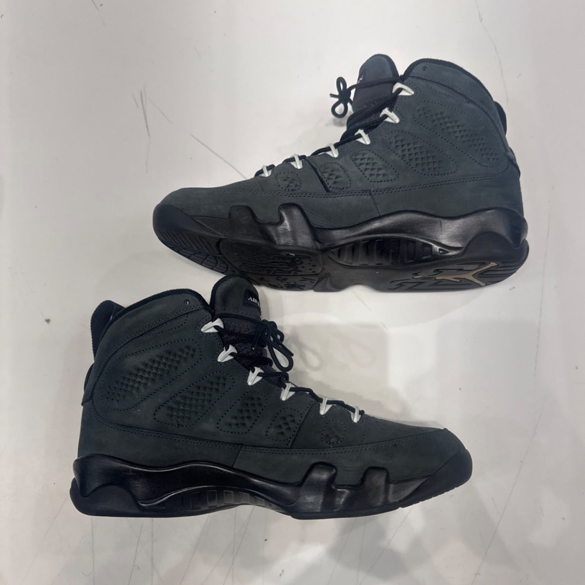 Jordan 9 Retro Anthracite - Image 3