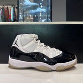 Jordan 11 Retro Concord (2018) Size 8 (VNDS Pre-Owned) - Image 1
