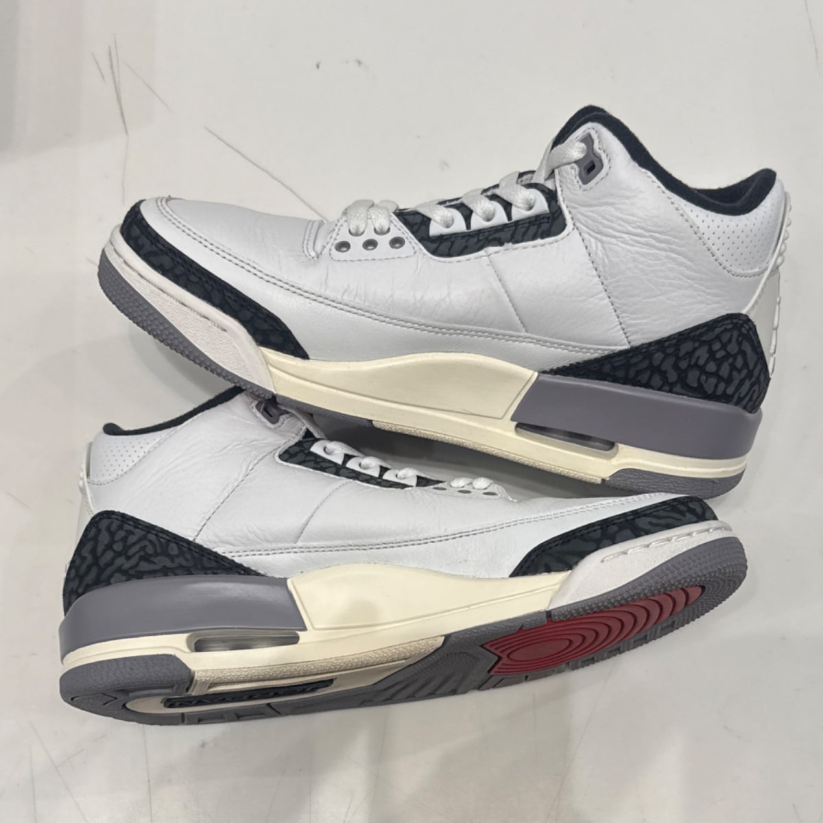 Jordan 3 Retro Cement Grey - Image 3