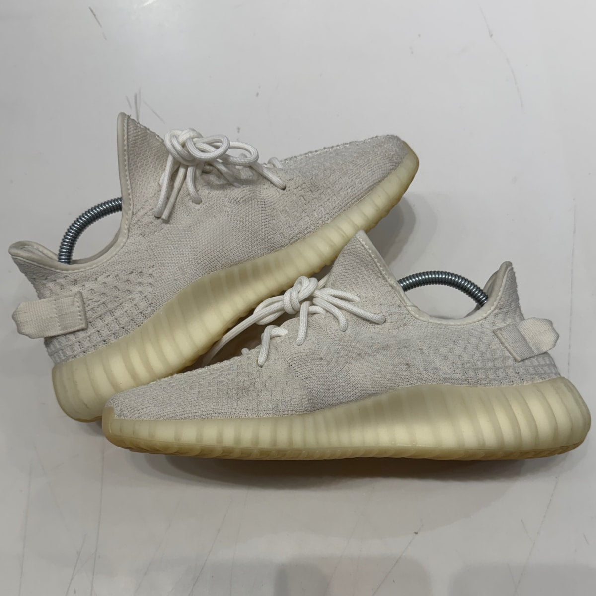 adidas Yeezy Boost 350 V2 Bone Size 8.5 (Moderately Worn Pre-Owned) - Image 3