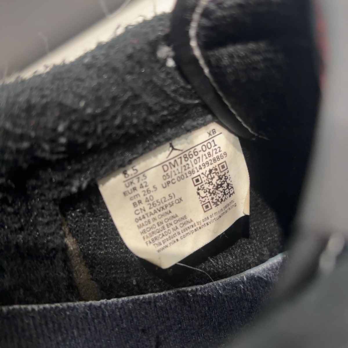 Jordan 1 Retro Low OG SP Travis Scott Black Phantom Size 8.5 (Moderately Worn Pre-Owned) - aux