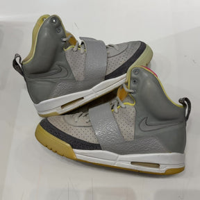 Nike Air Yeezy 1 Zen Grey Size 11.5 (Heavily Worn Pre-Owned) - back