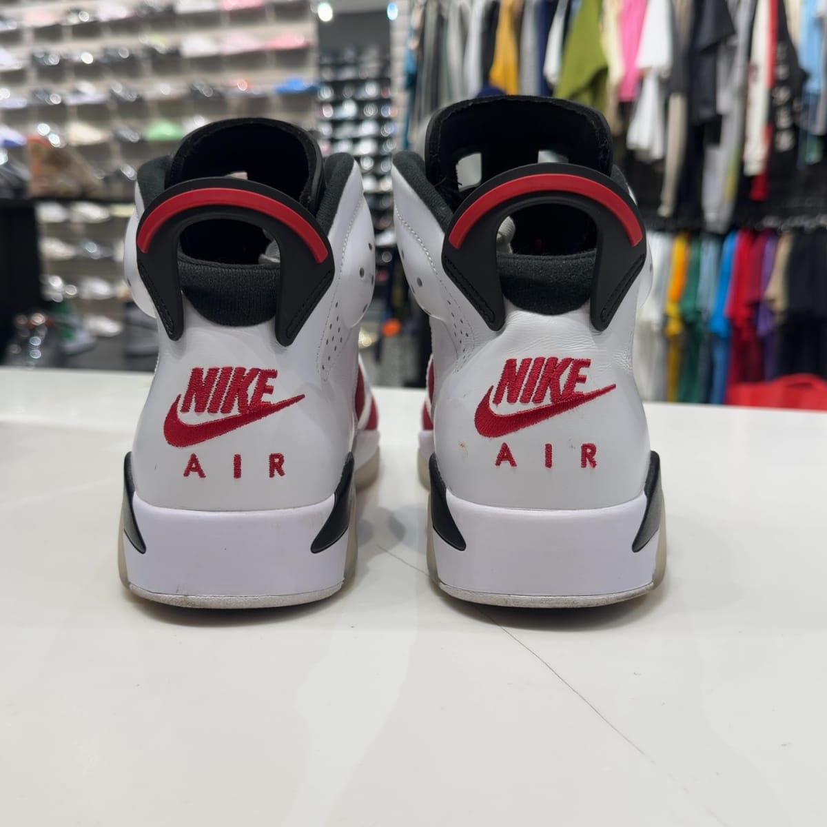 Jordan 6 Retro Carmine (2021) Size 10 (Pre-Owned) - aux