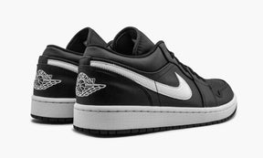 Air Jordan 1 Low "Black/ White" WMNS