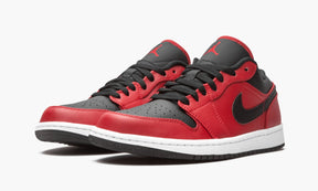 Air Jordan 1 Low Reverse Bred Pebbled Swoosh