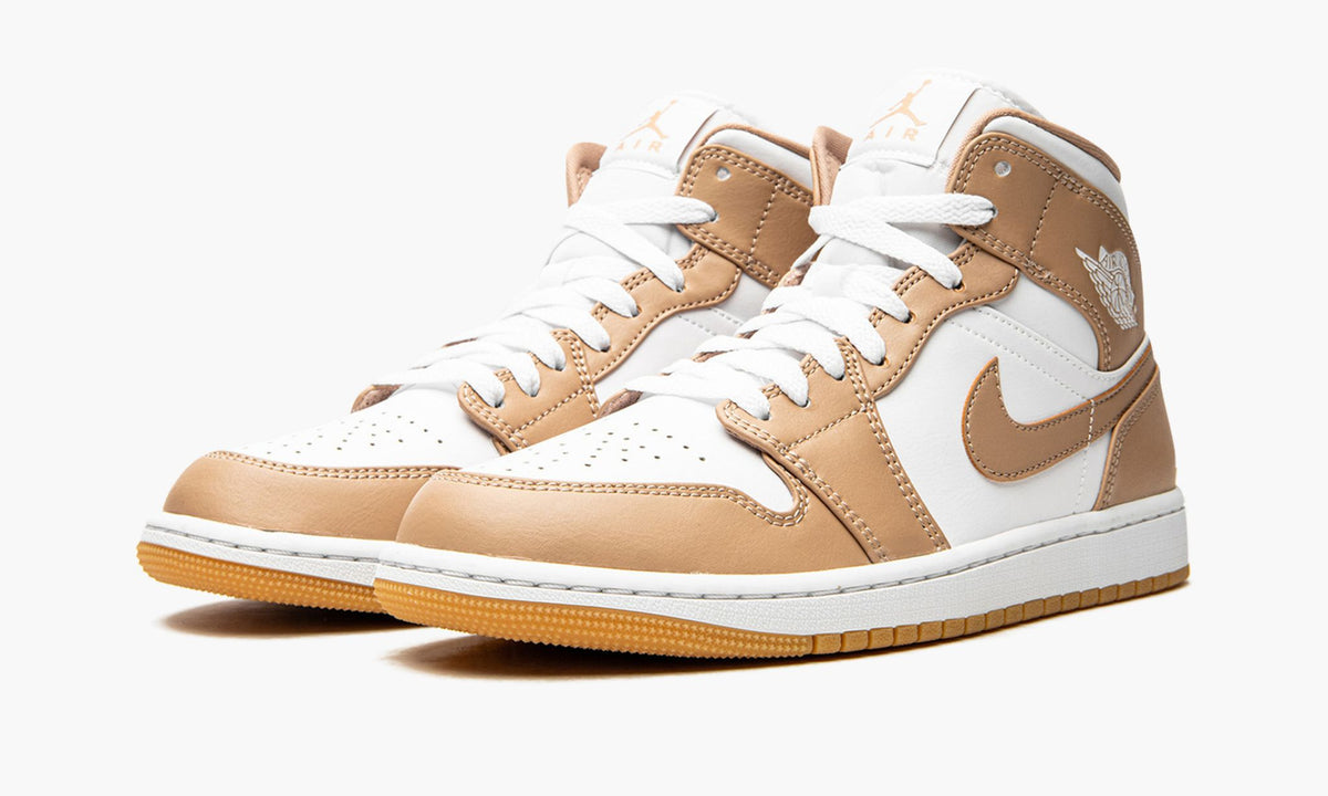 Air Jordan 1 Mid "Tan Gum"