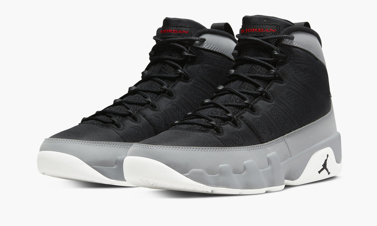 Air Jordan 9 Retro "Particle Grey