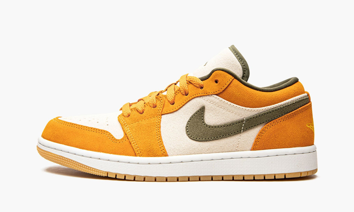 Air Jordan 1 Low SE "Orange/ Olive"