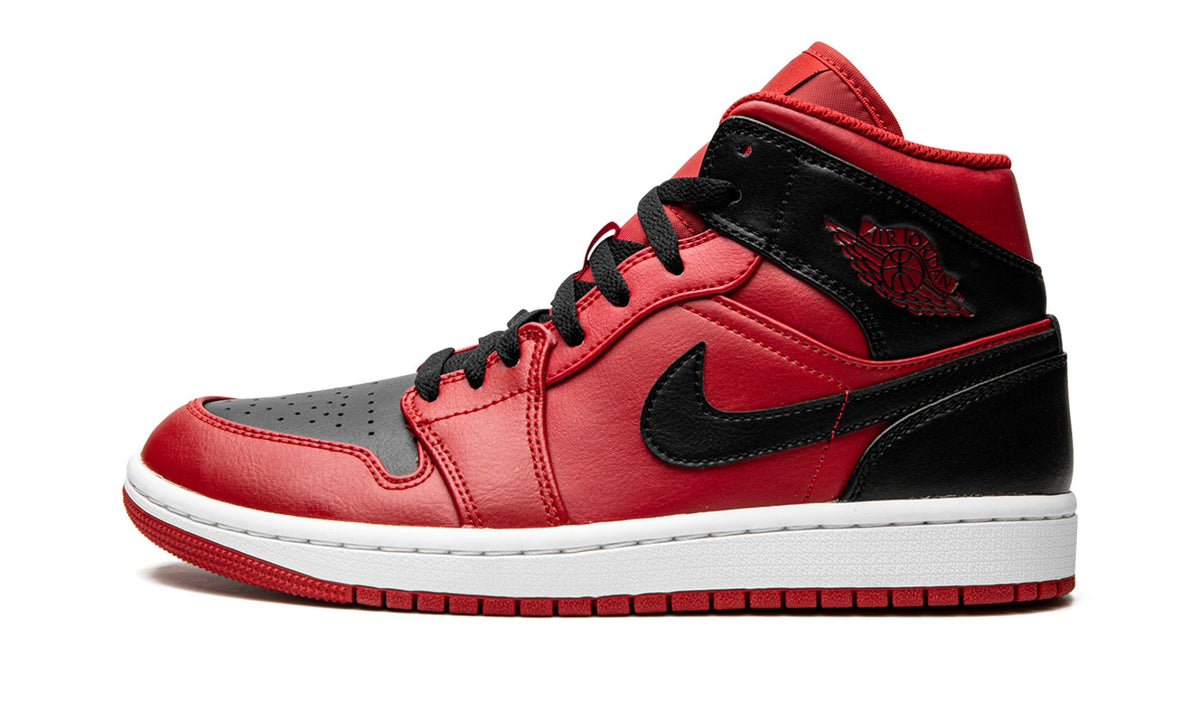 Air Jordan 1 Mid "Reverse Bred" (2021)