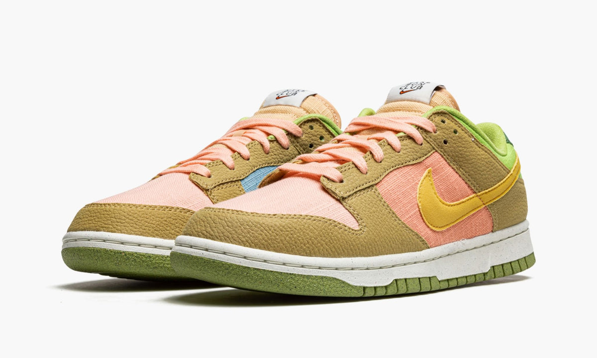 Nike Dunk Low "Next Nature Sun Club Arctic Orange"