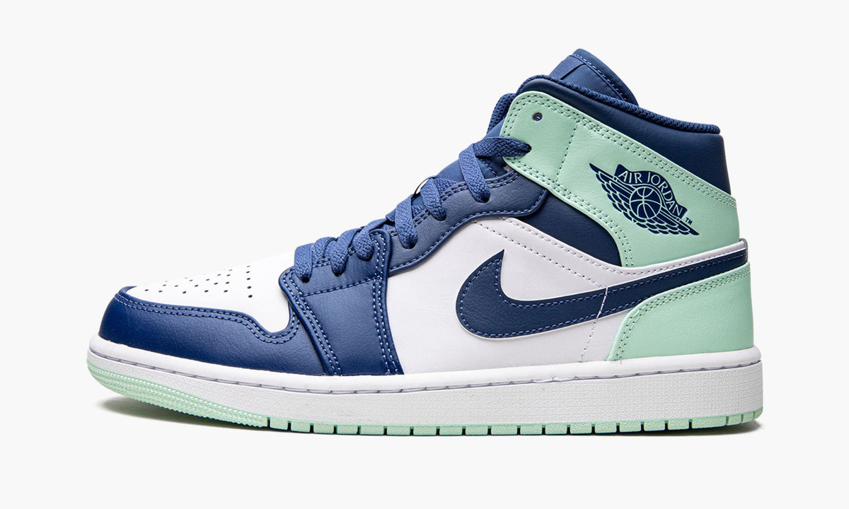 Air Jordan 1 Mid "Mystic Navy Mint Foam"