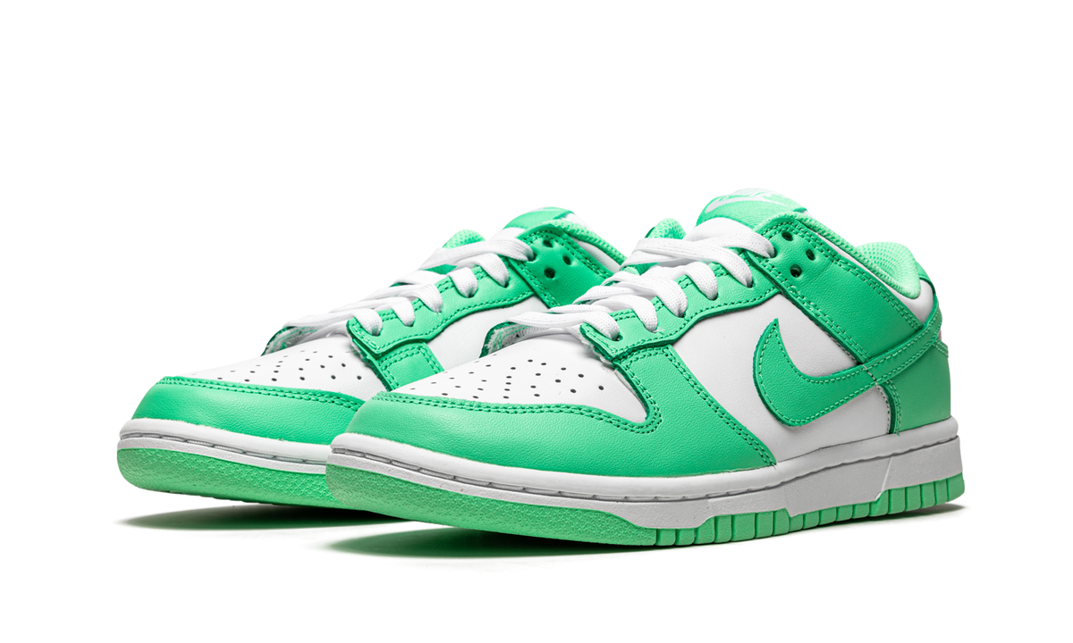 Nike Dunk Low Retro "Green Glow" (W)