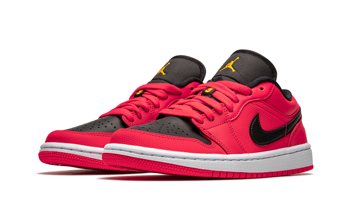 Air Jordan 1 Low Siren Red (W)