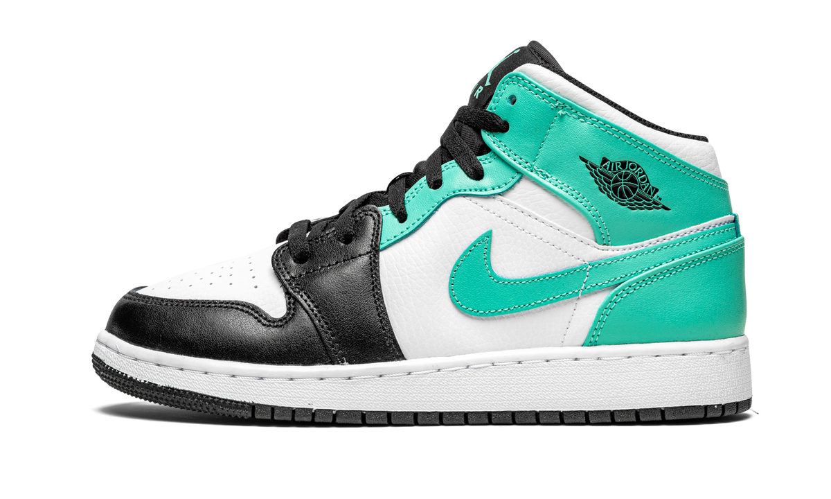 Air Jordan 1 Mid “Igloo” GS