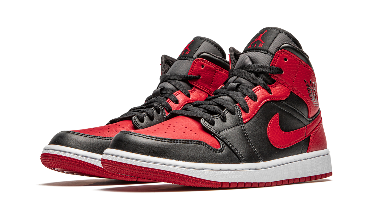 Air Jordan 1 Mid "Banned" 2020