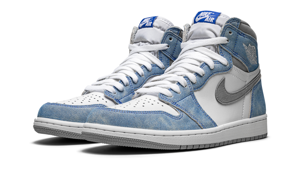 Air Jordan 1 Retro High "Hyper Royal"